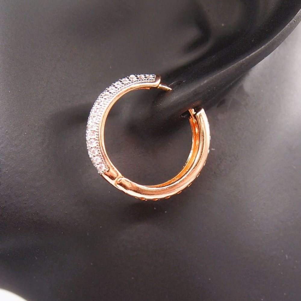 Stunning 18k. Rose Gold Over Sterling Silver 25mm Round Hoop Earrings With CZ's - Picture 4 of 8
